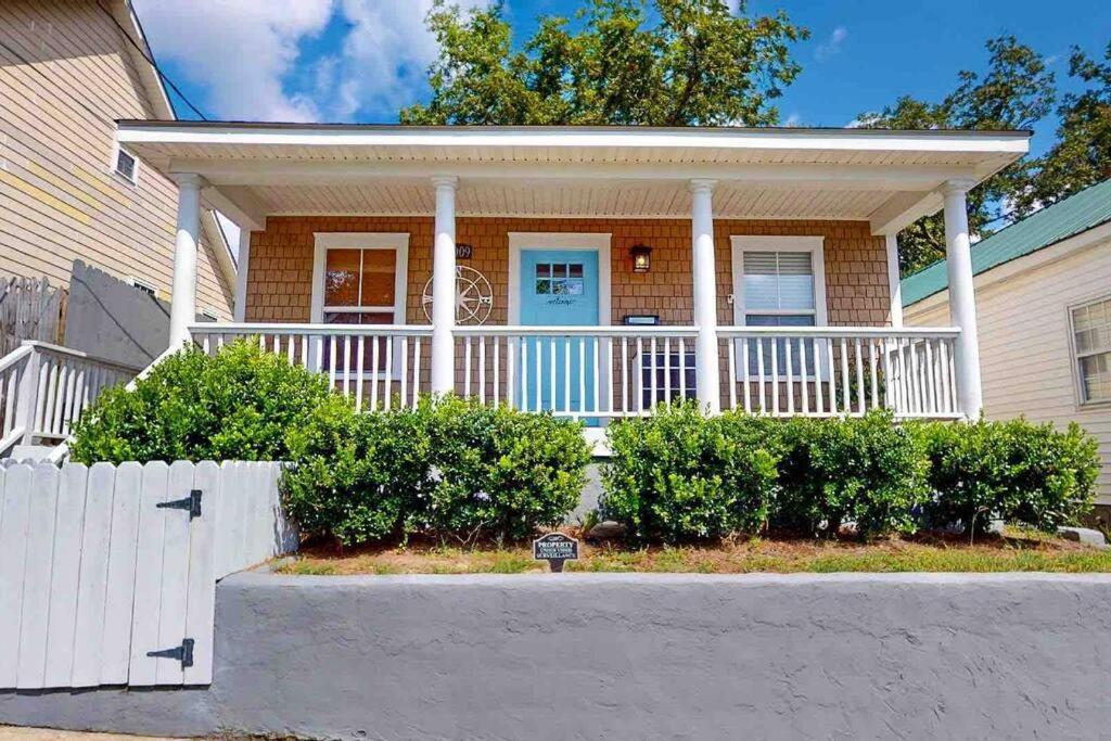The Blue Door Bungalow Wilmington Exterior foto